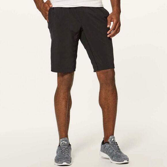 Lululemon T.H.E. Short Linerless 11" in Black - Picture 1 of 7